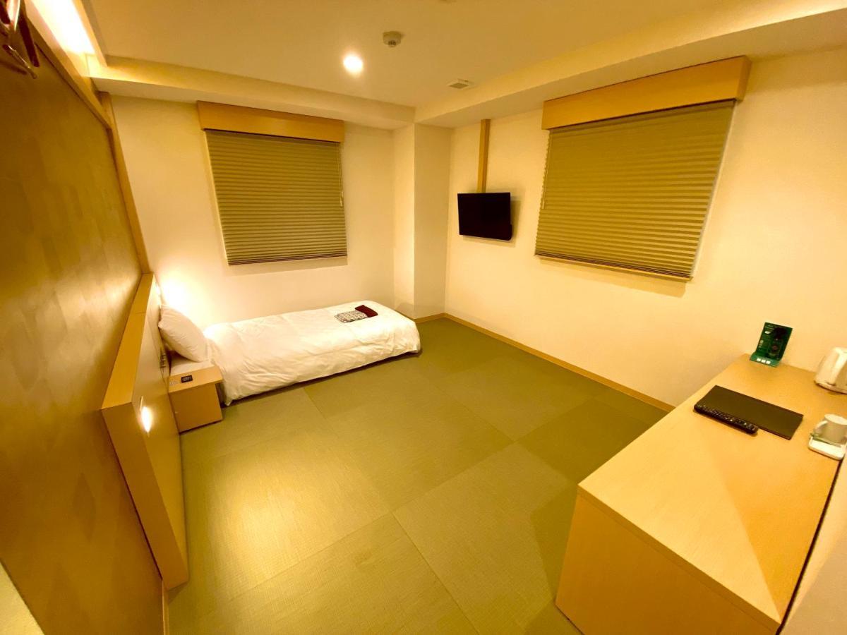 Namba Ebisu 酒店 4*